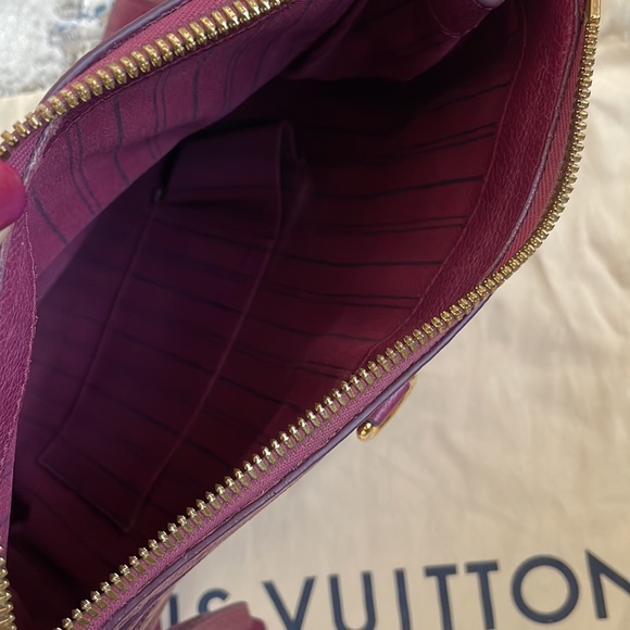 Louis Vuitton empreinte leather petillante clutch - Picture 5 of 6